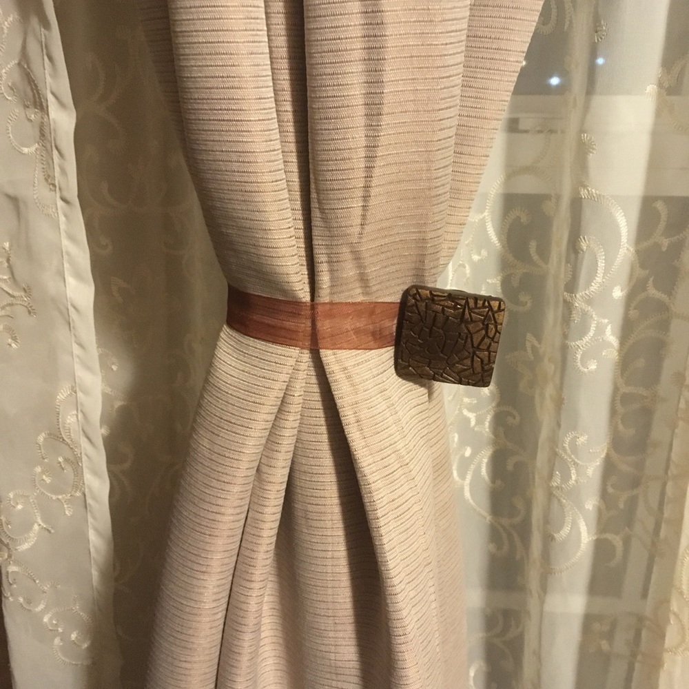 NEW Curtain Clips - Picture 7 of 8